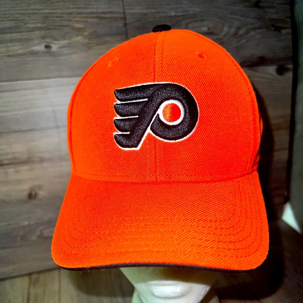 PHILADELPHIA FLYERS Orange and Black Embroidered NHL Reebok Strapback HAT - Picture 1 of 7